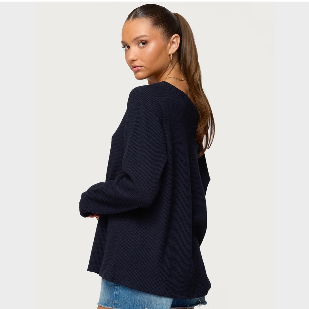 Edikted Navy Off-Shoulder Long Sleeve Top - Picture 5 of 5